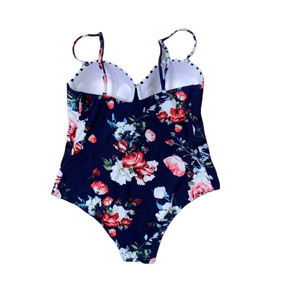 CUPSHE Swimsuit Floral Stripe Push Up One Piece 0X XL 16 18 New - Picture 4 of 8